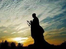 手婬让我月薪不过3500